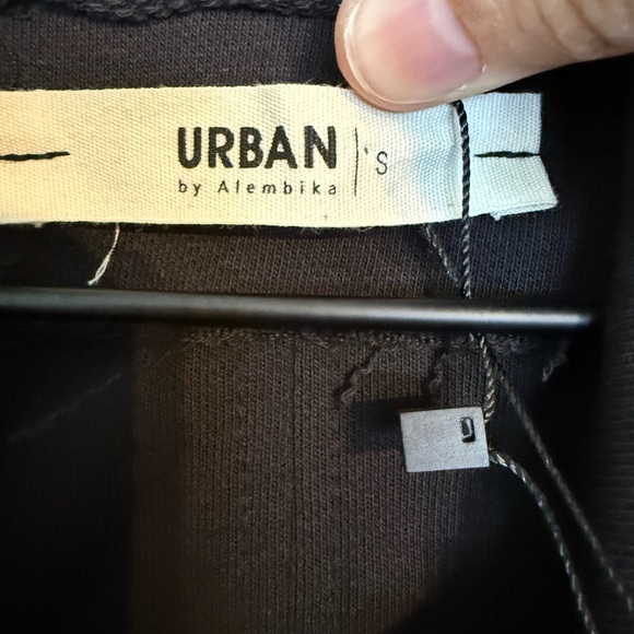 NWT Urban by Alembika Sleeveless Long Black Jacket Duster Vest Size S Women - Picture 4 of 10